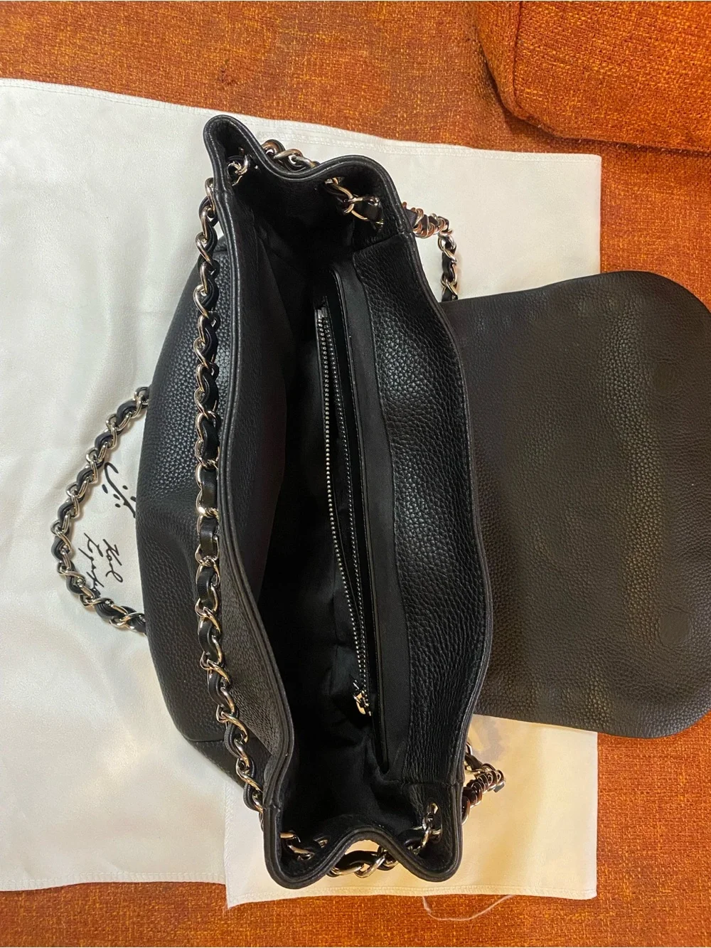 CHANEL Black Embossed CC Logo Leather Organizer Pouch - Picture 3 of 4